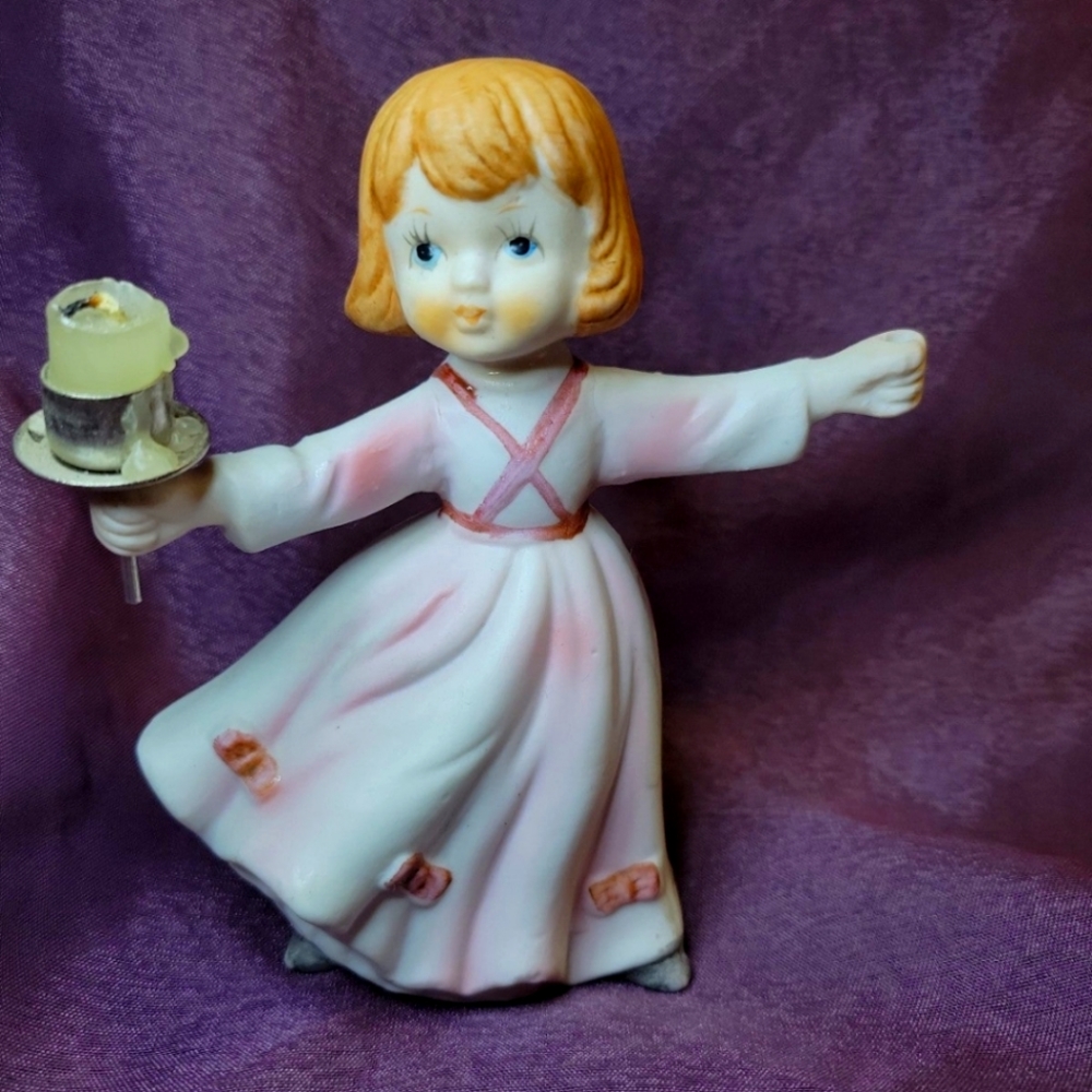 Vintage 1979 Dancing Darla Figurine